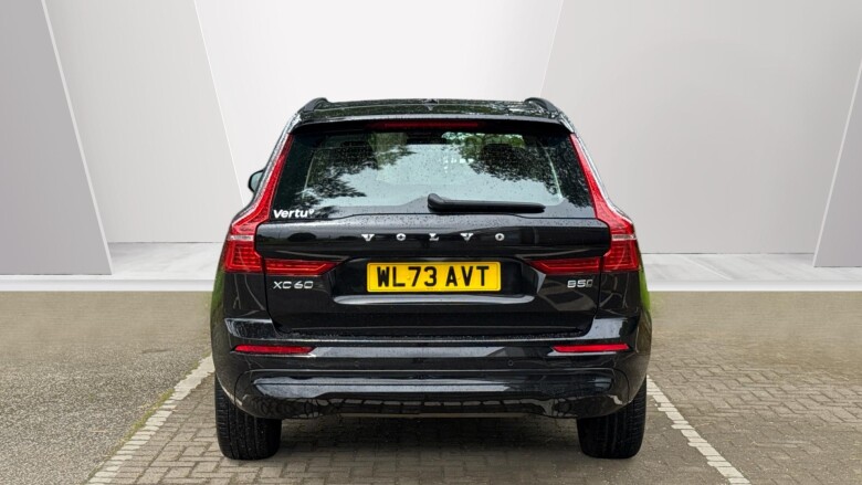 Volvo XC60 2.0 B5P Core 5dr AWD Geartronic Petrol Estate